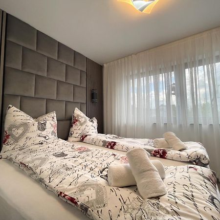 Hotel Loewenstein Lich Εξωτερικό φωτογραφία