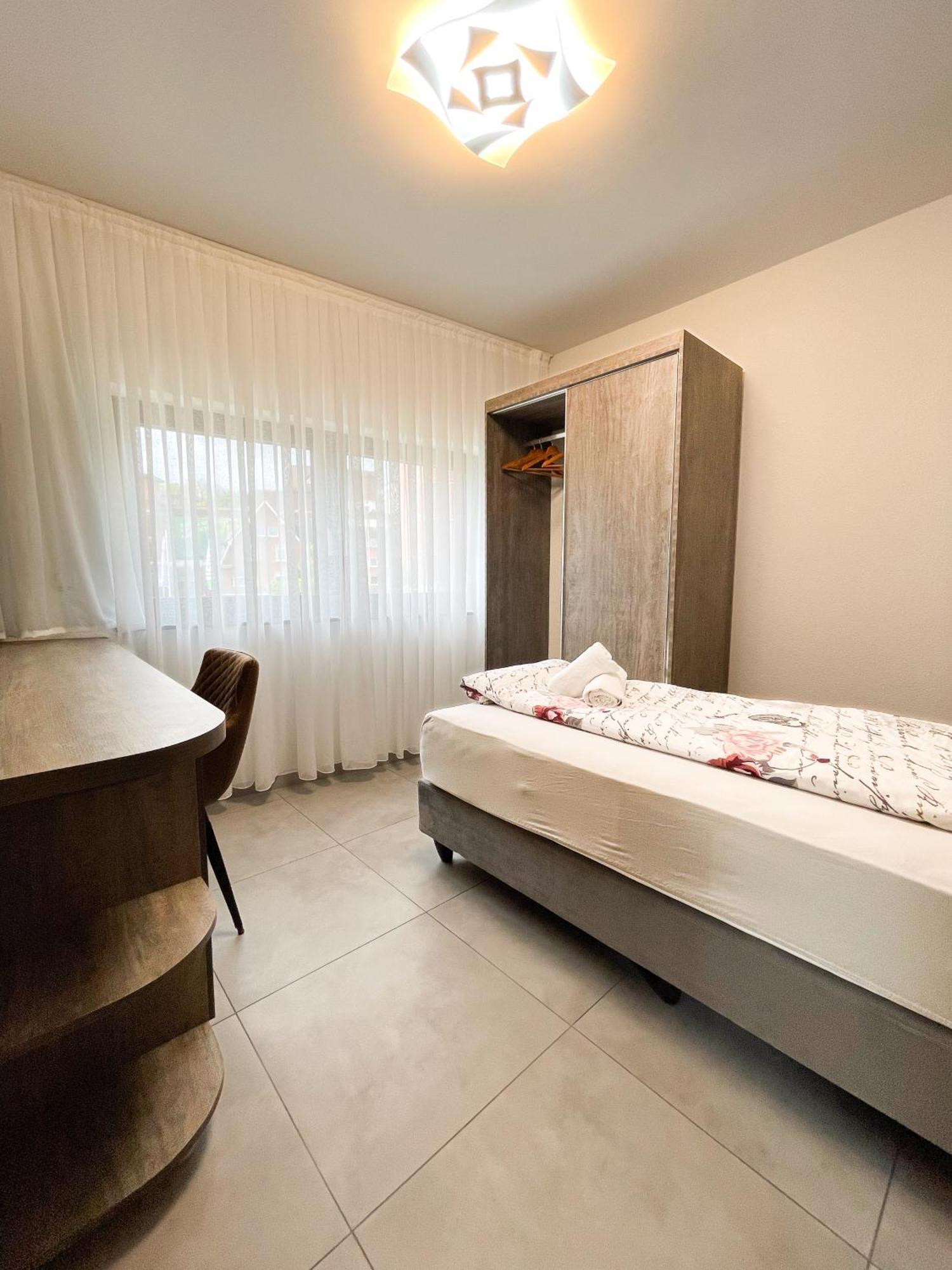 Hotel Loewenstein Lich Εξωτερικό φωτογραφία