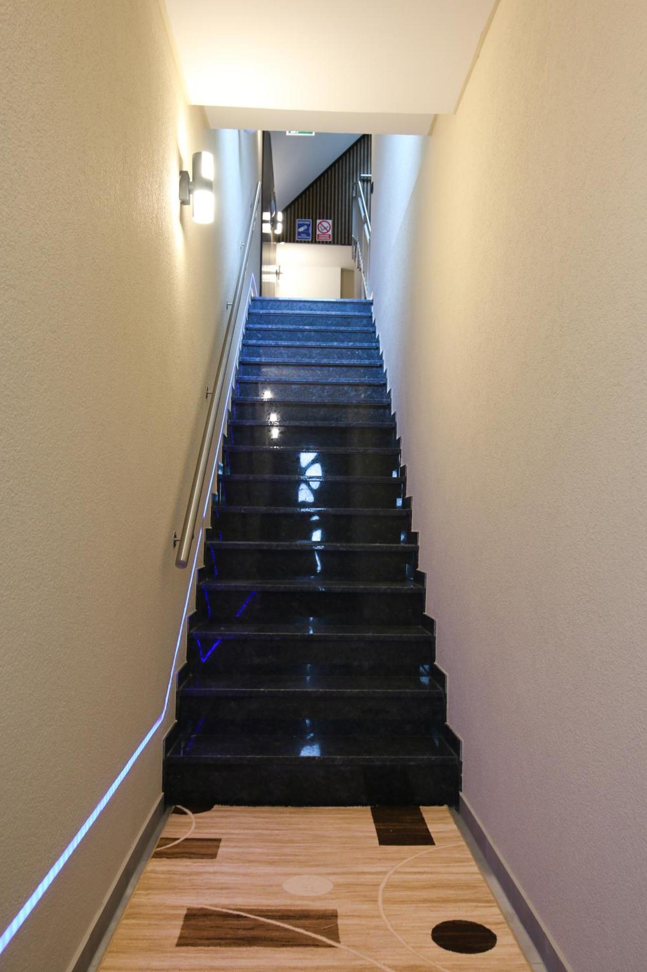 Hotel Loewenstein Lich Εξωτερικό φωτογραφία